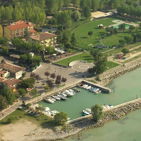 Hotel Campanello Castelnuovo del Garda Esterno foto