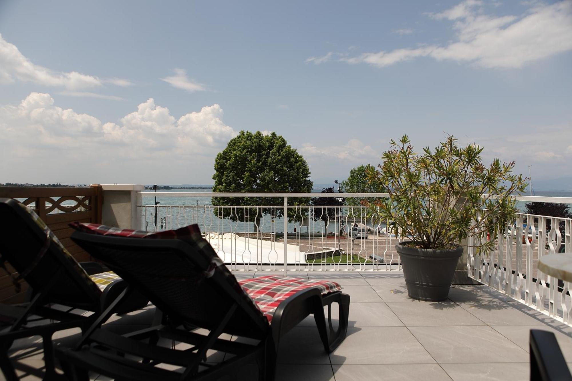 Hotel Campanello Castelnuovo del Garda Esterno foto